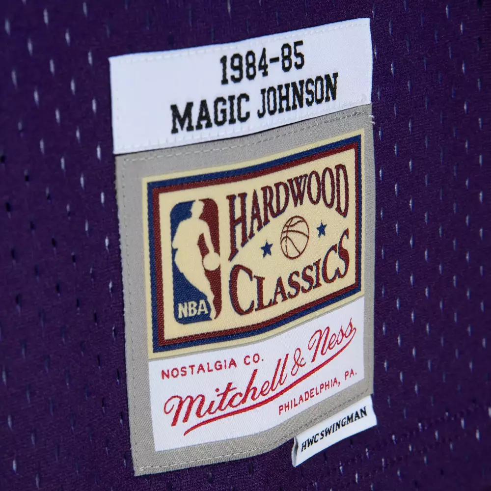 Magic Johnson 32 Jersey Purple Mitchell & Ness Los Angeles Lakers Hardwood Classics 1984