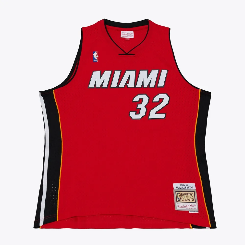 Shaquille O'Neal Miami Heat Mitchell & Ness 2005-06 Swingman Jersey - Red